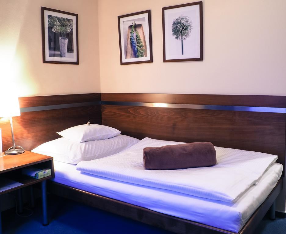 Hotel Cvilin Крнов Экстерьер фото