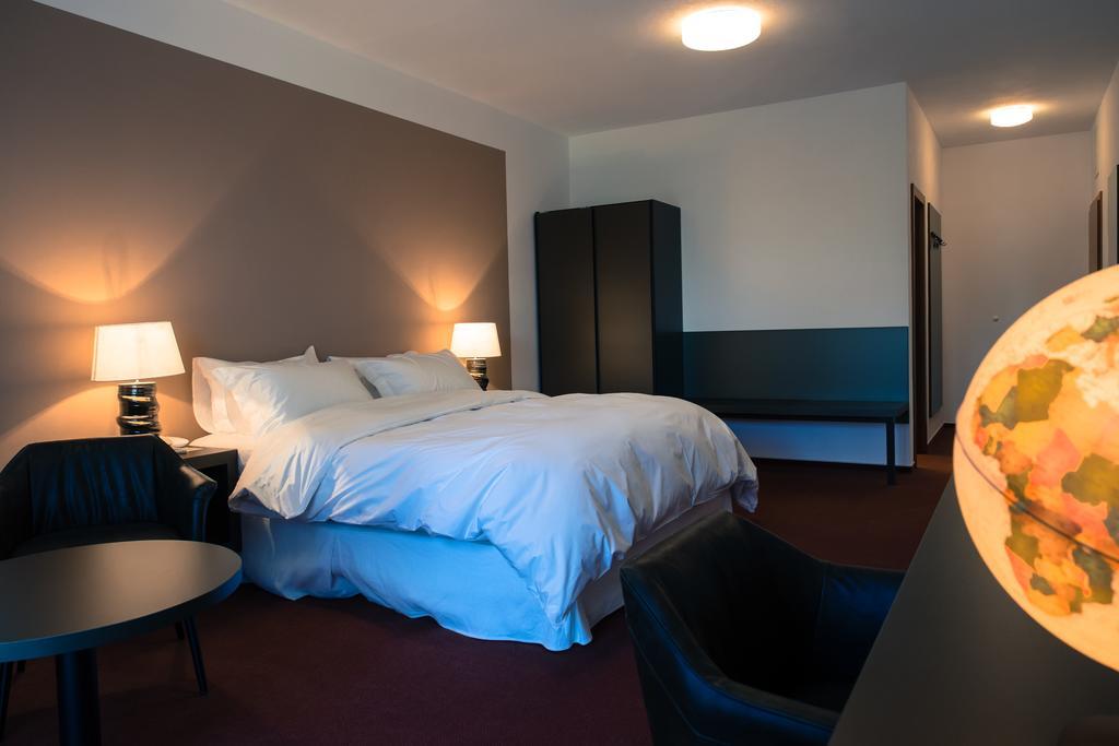 Hotel Cvilin Крнов Экстерьер фото